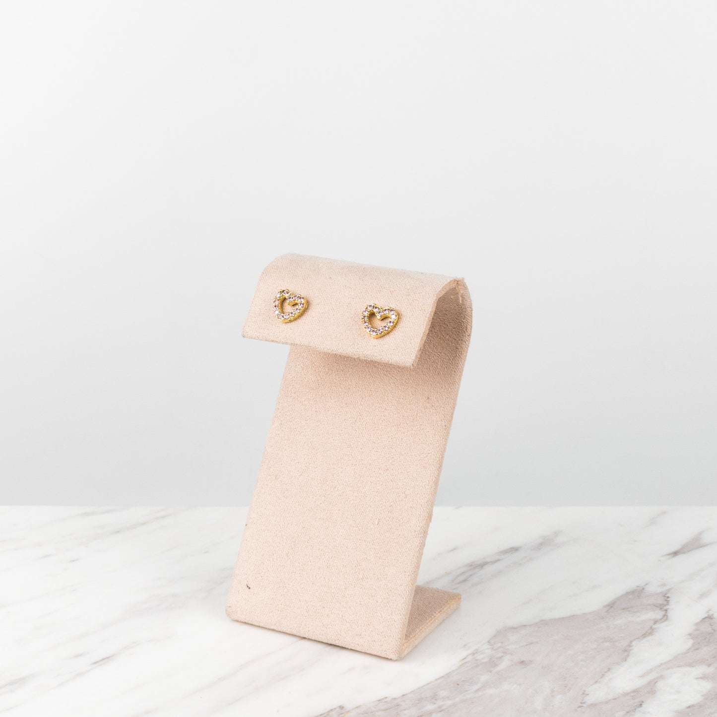 Small pink heart stud