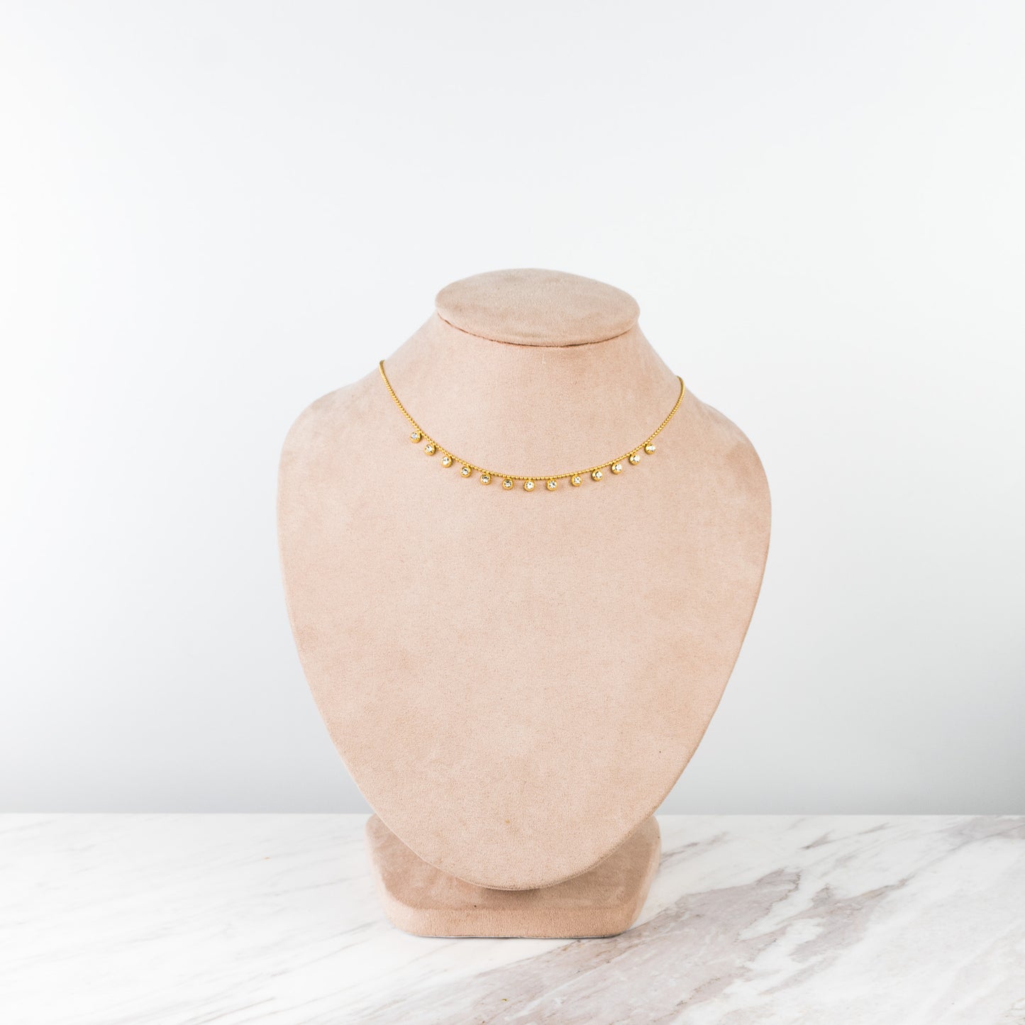 little sparkling neckalce
