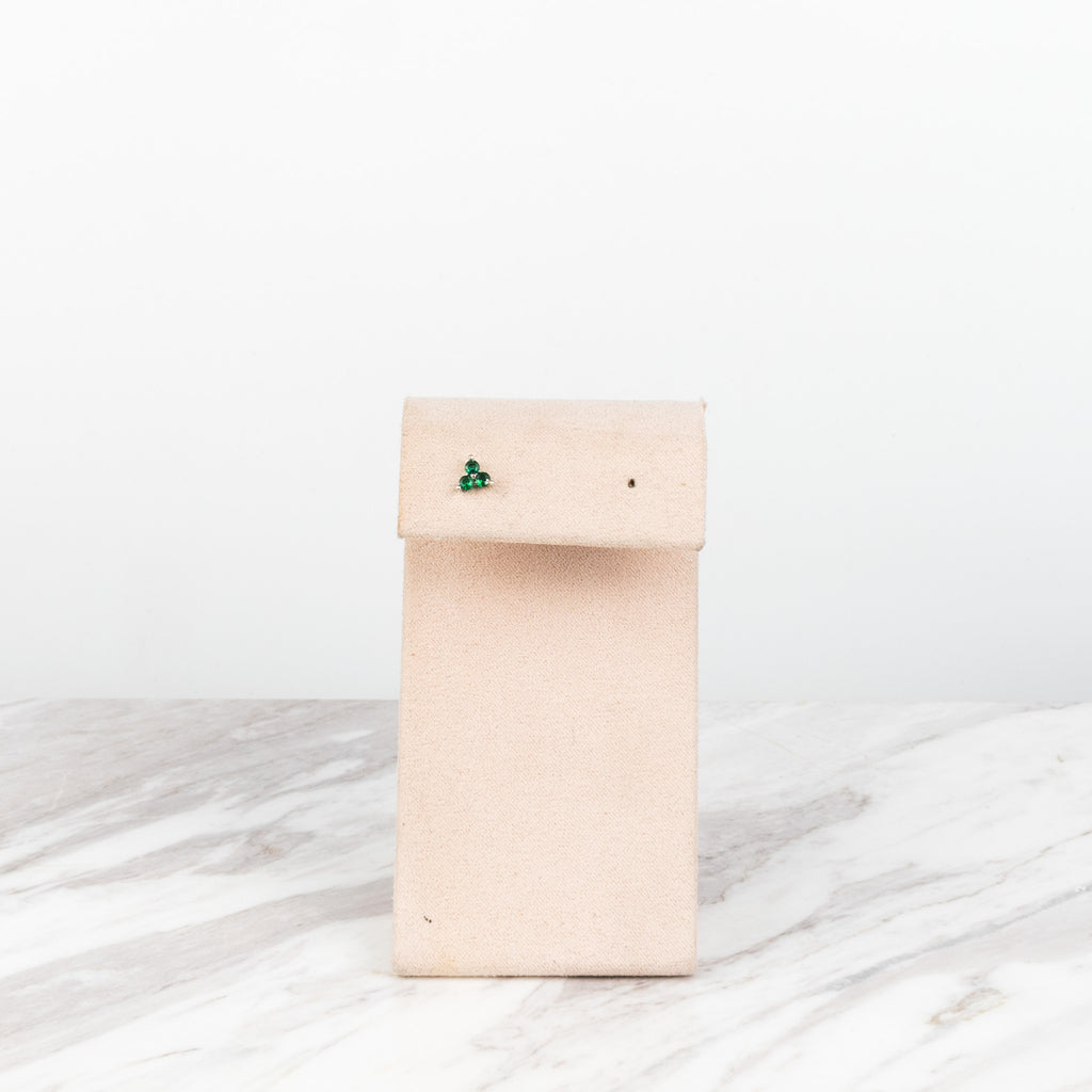 3 stones green plateado