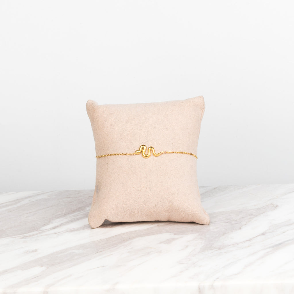 Snake bracelet