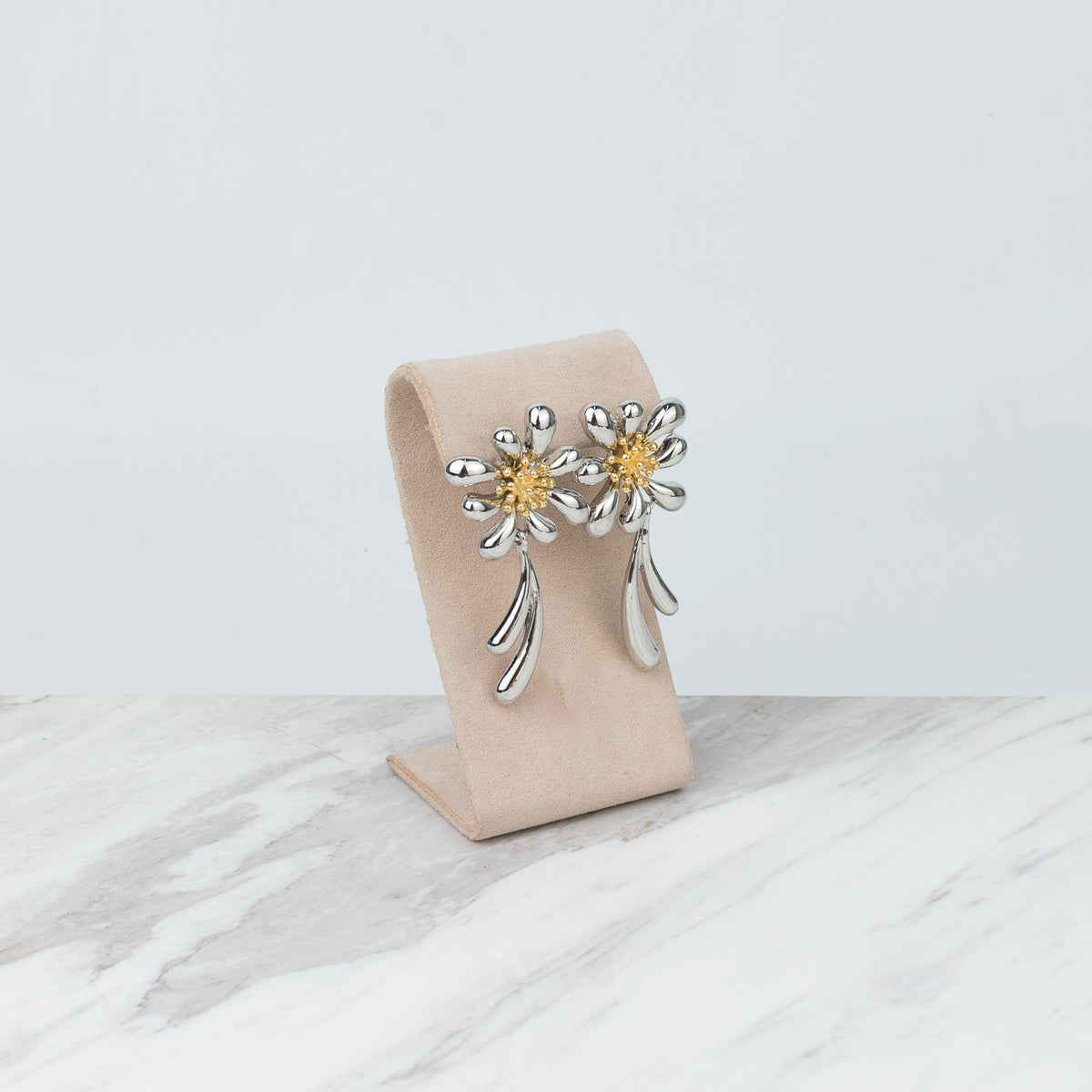 Big silver flower