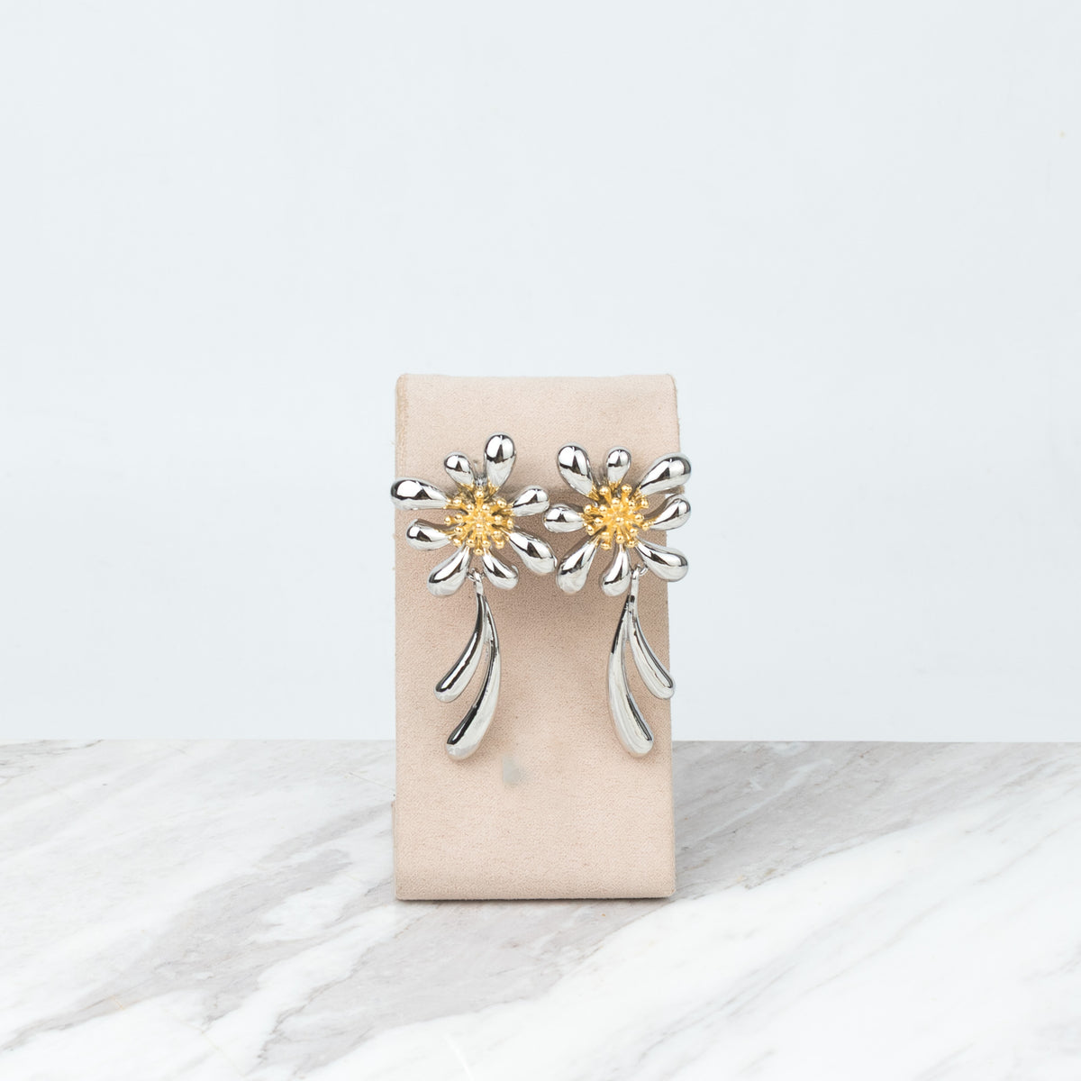 Big silver flower