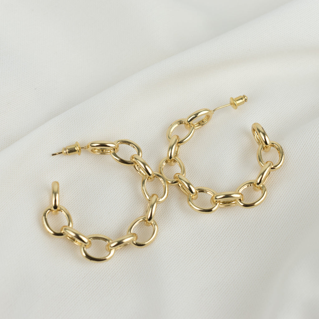 Arracdas grandes eslabon doradas