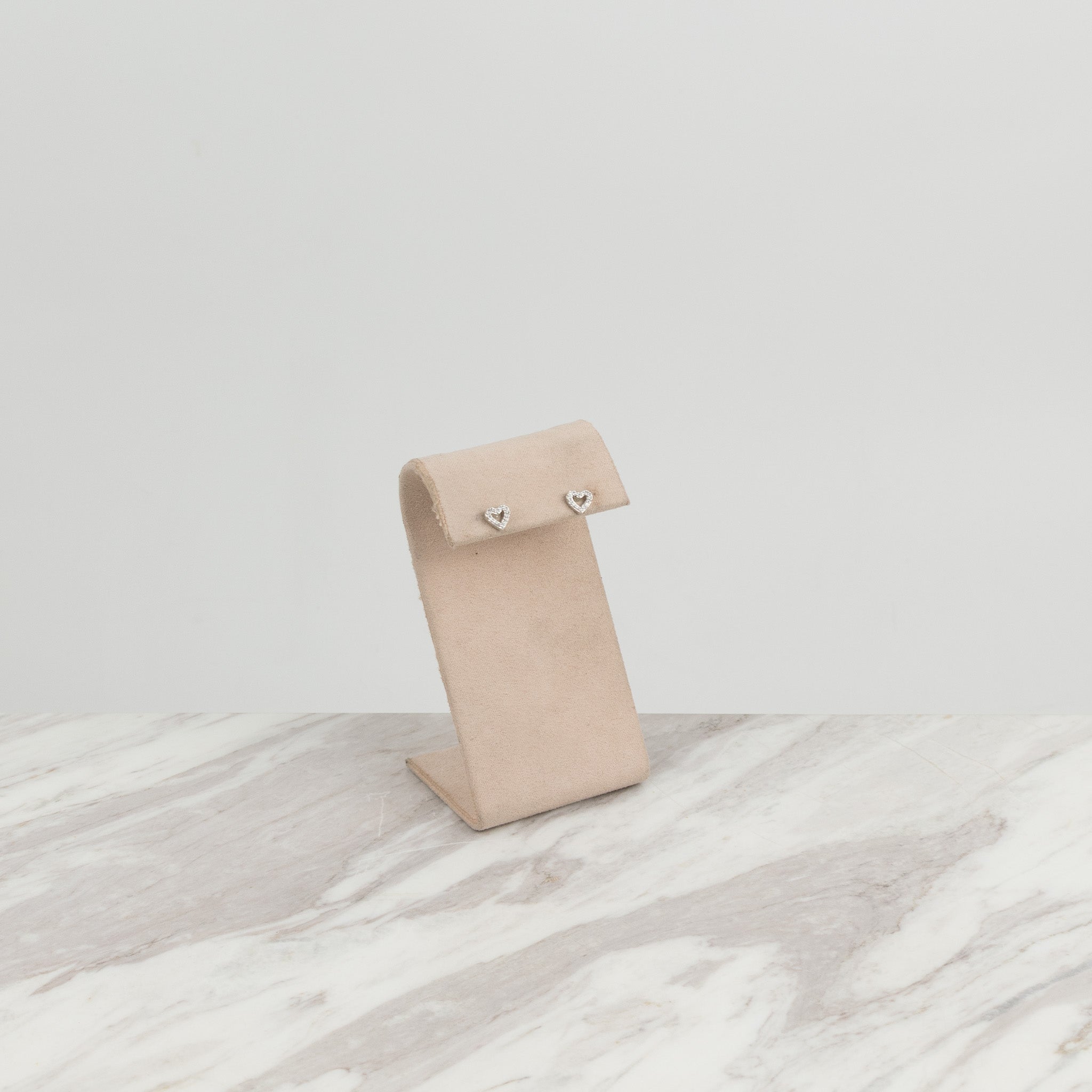 Mini silver zirconia hearts