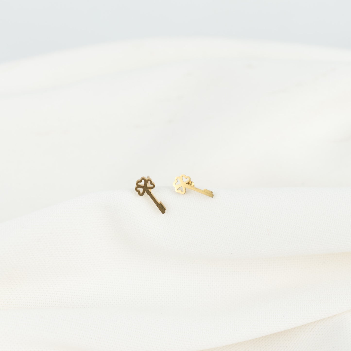 Aretes llave trebol