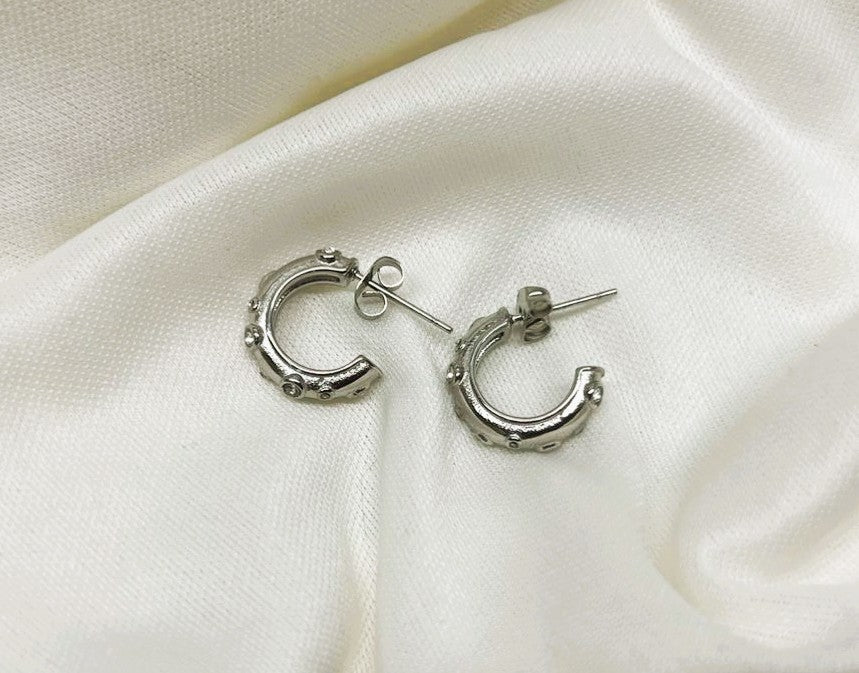 Arracadas plateadas con zirconiasÊ