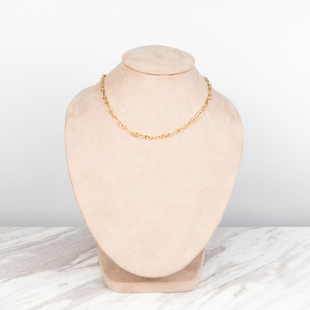 Eslabones y circulos collar