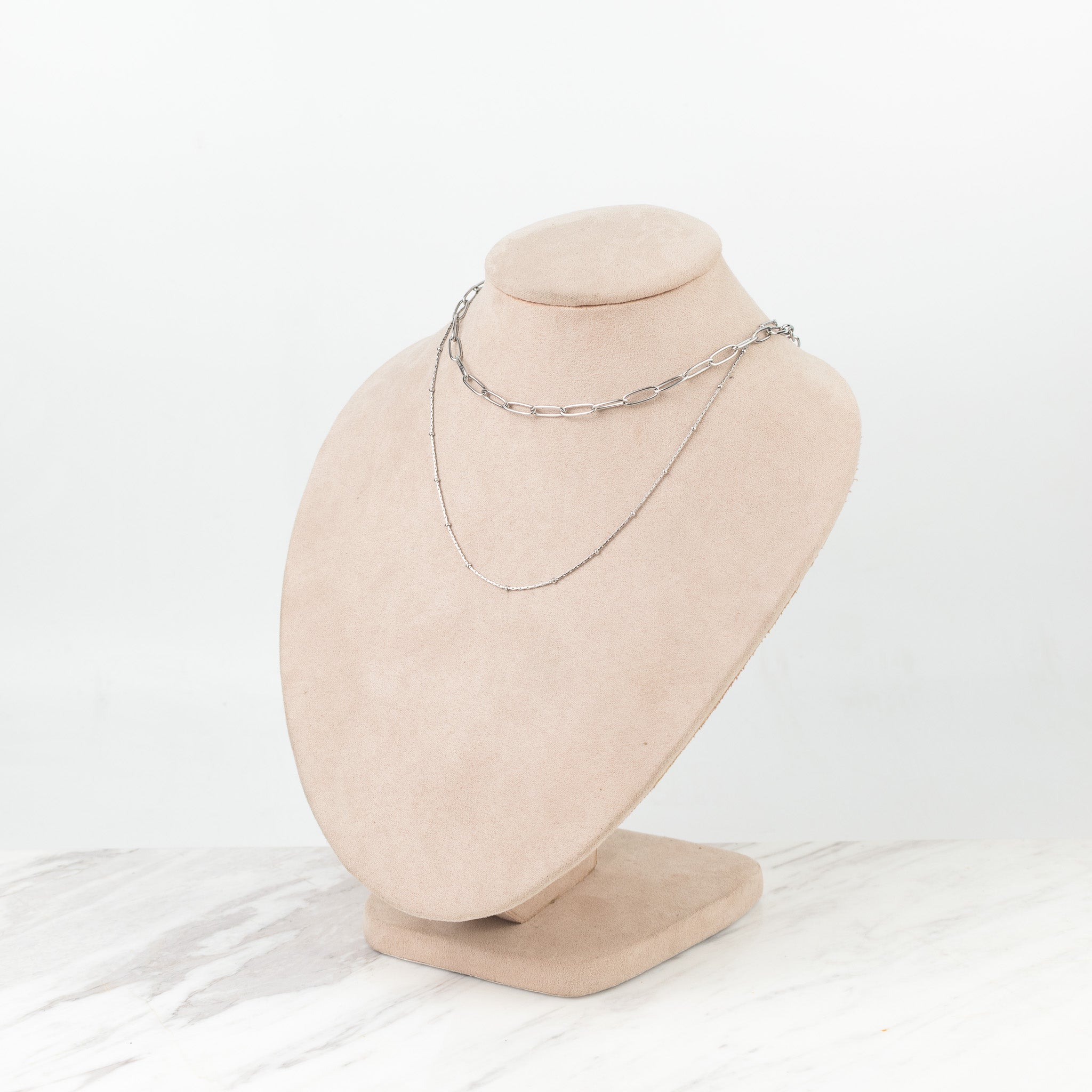 Collar doble con eslabones plateado