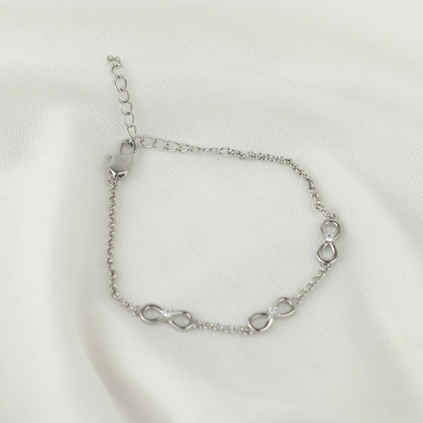 3 infinitos plateados