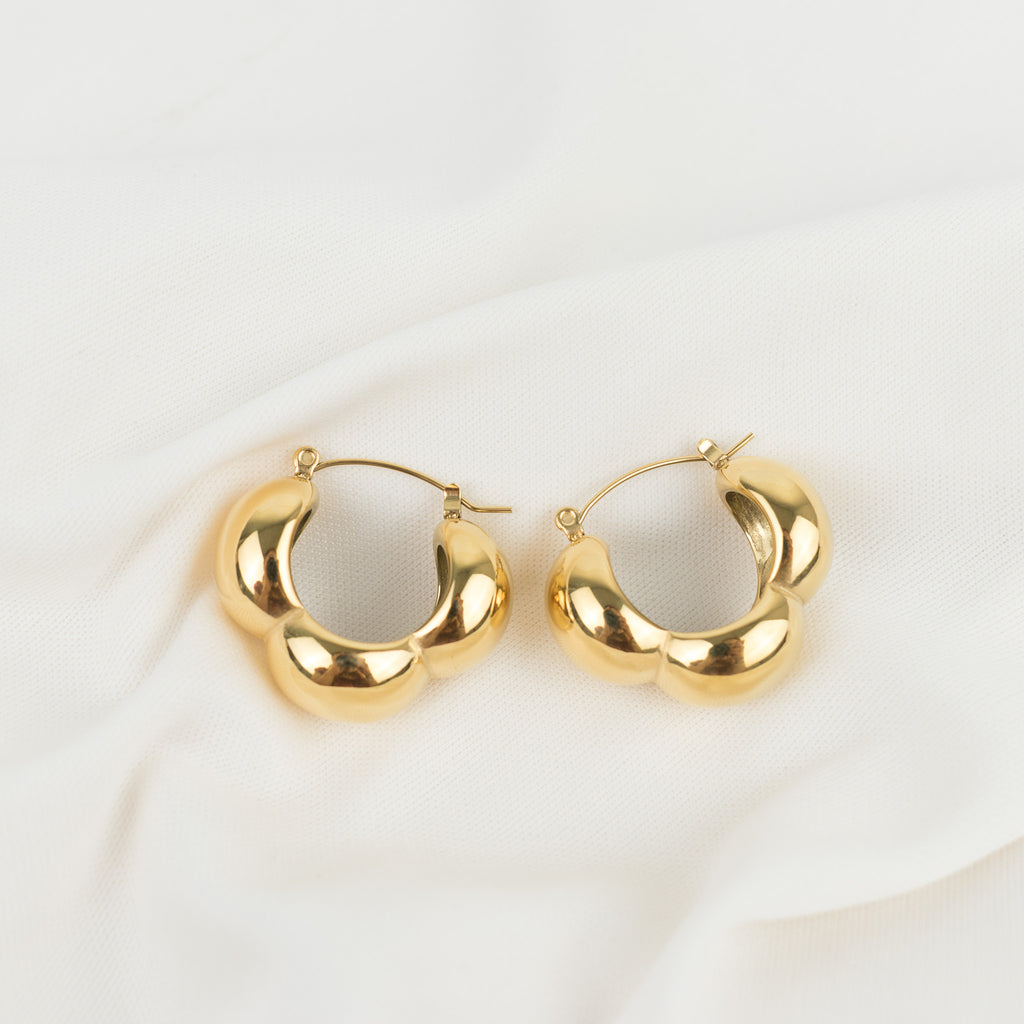 golden 3 oval hoops