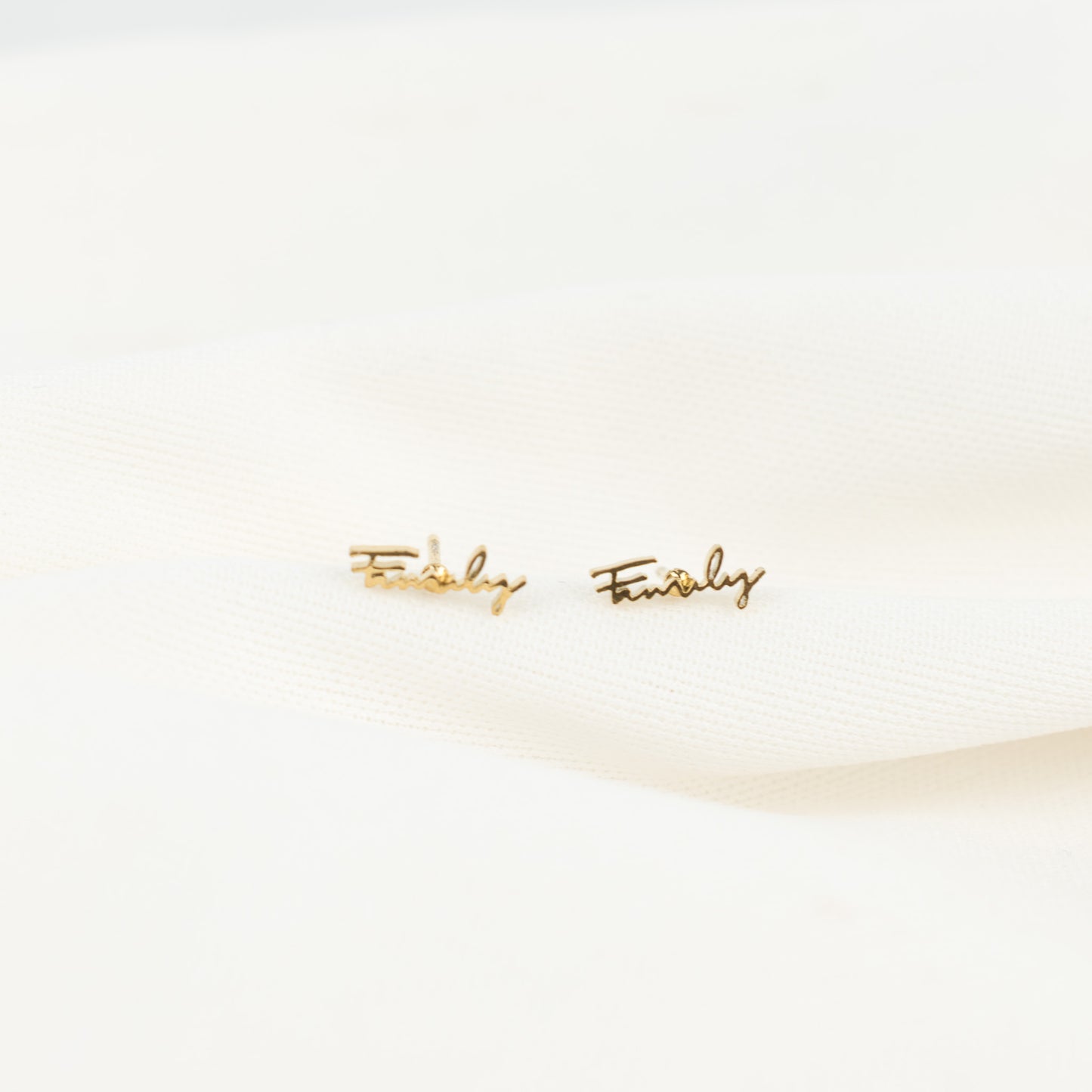 Aretes Family