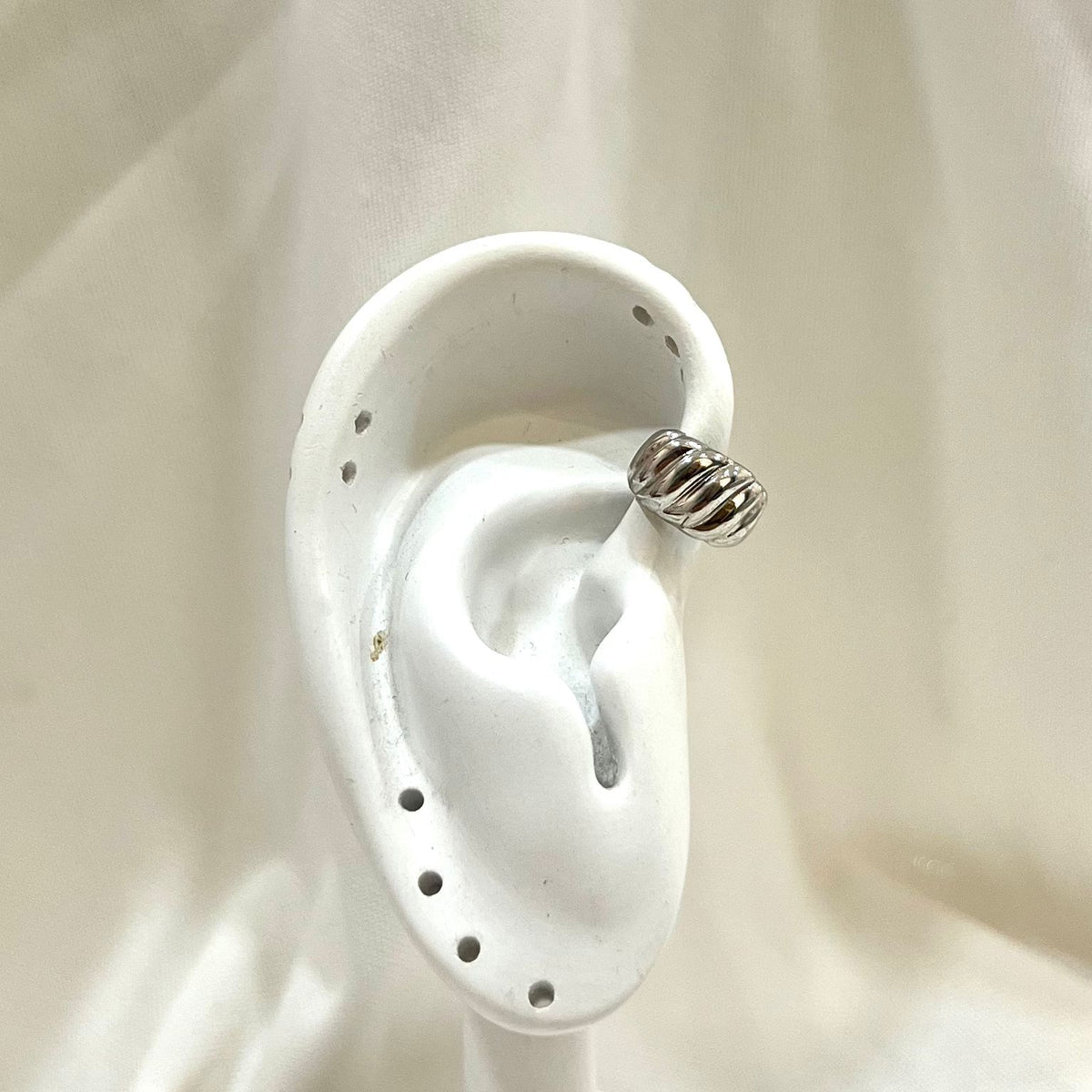 Silver crossaint earcuff