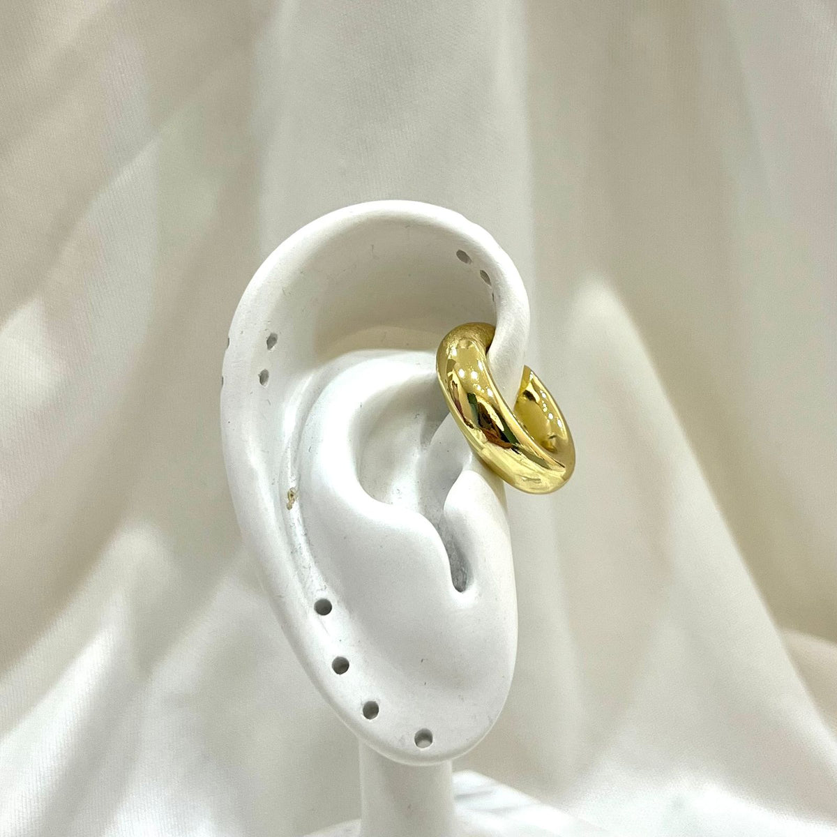 Chunky earcuff