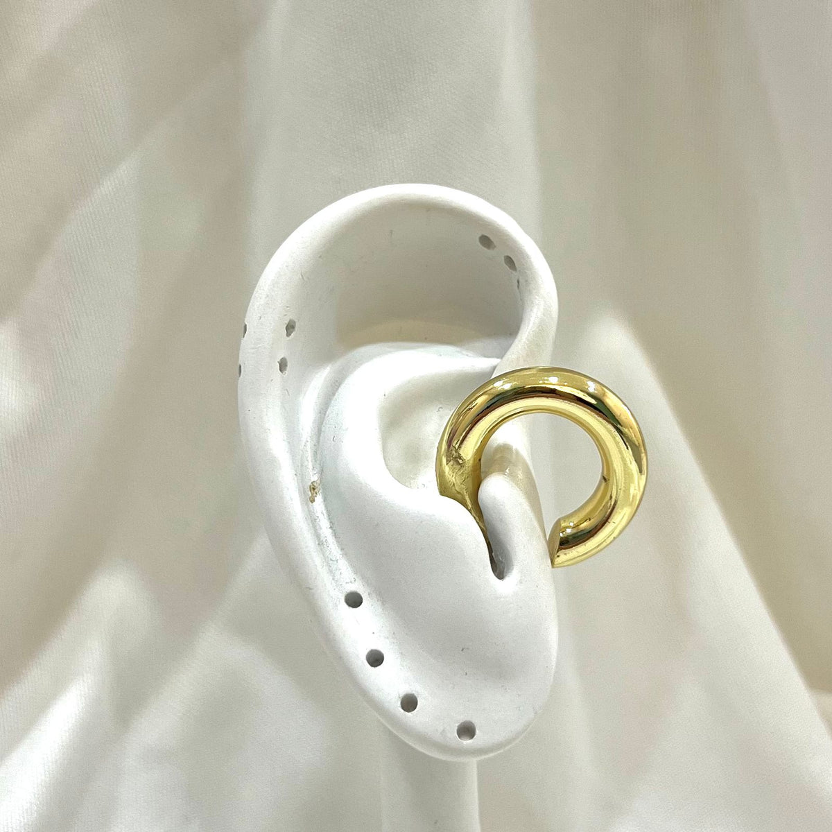 Chunky earcuff