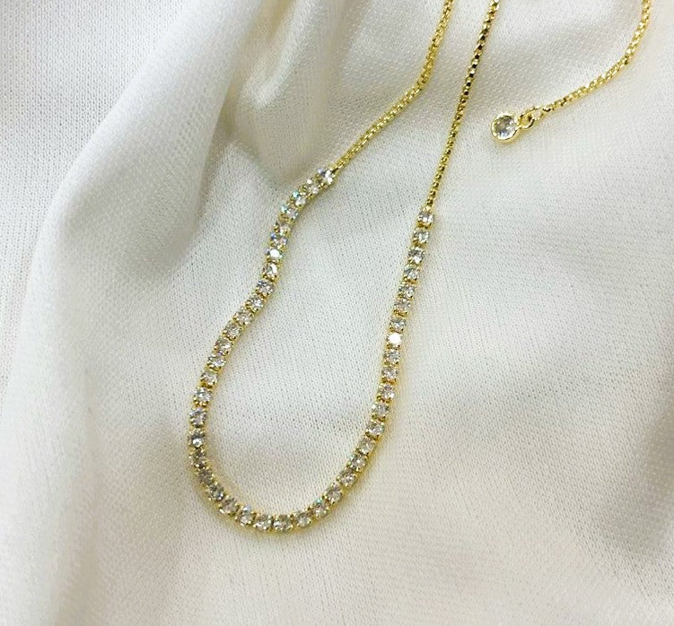 Pulsera Skinny Dorada de Zirconia en Oro Laminado